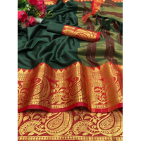 VINETRA Cotton Silk No Pattern Jacquard Saree - Green VINETRA Cotton Silk No Pattern Jacquard Saree - Green